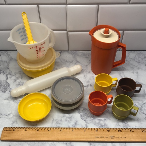 VTG Mini Tupperware - Picture 2 of 13
